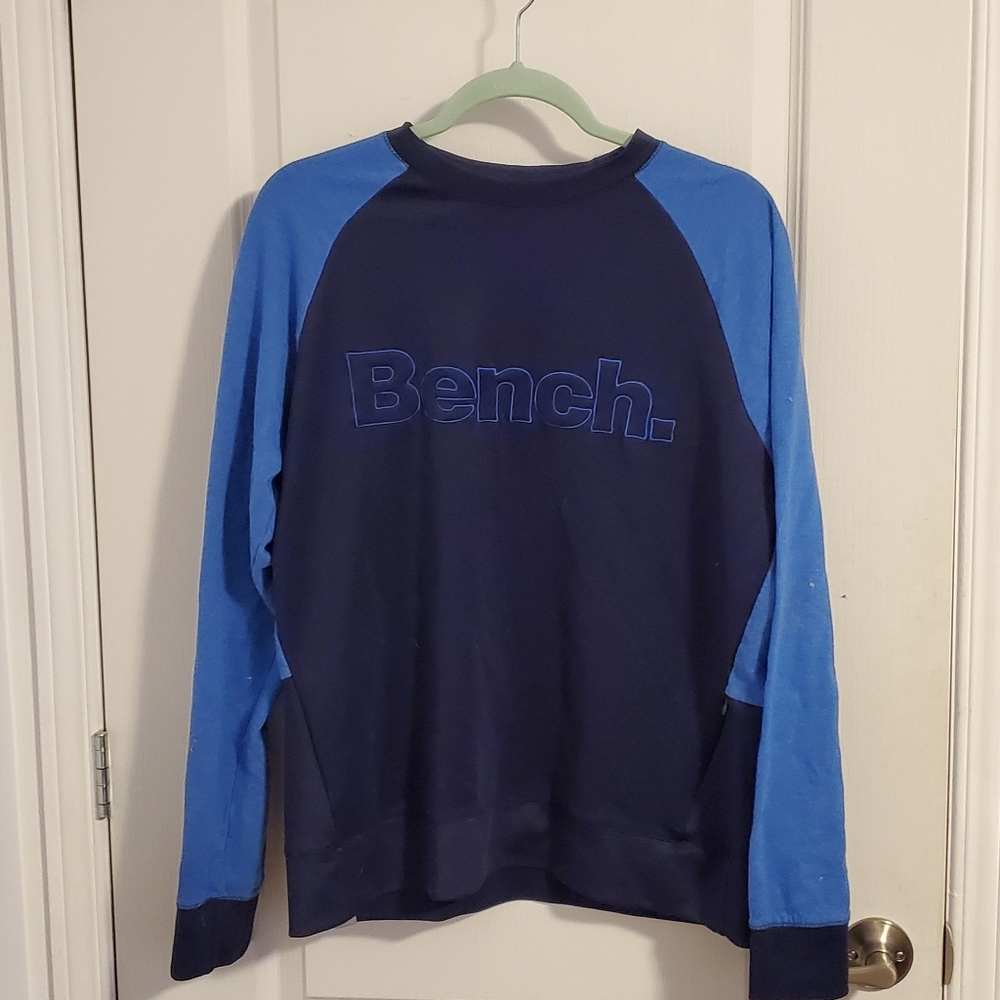 Bench crew neck